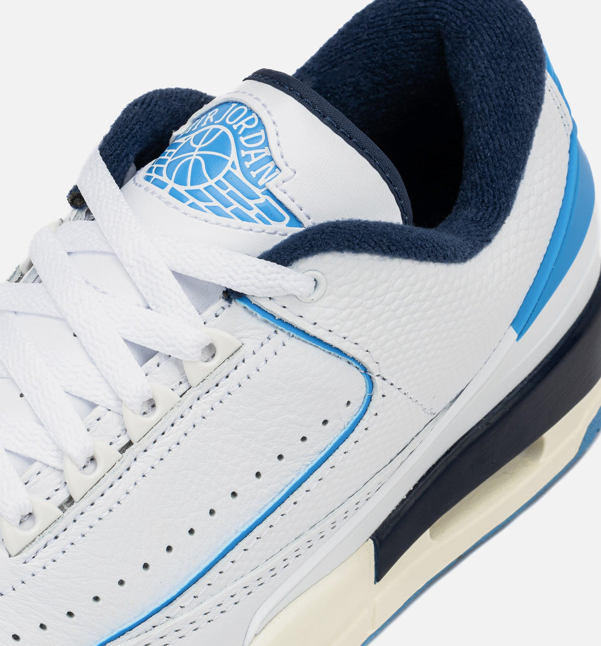 Air Jordan 23 Men's Lifestyle Shoes - White/University Blue/Midnight Navy