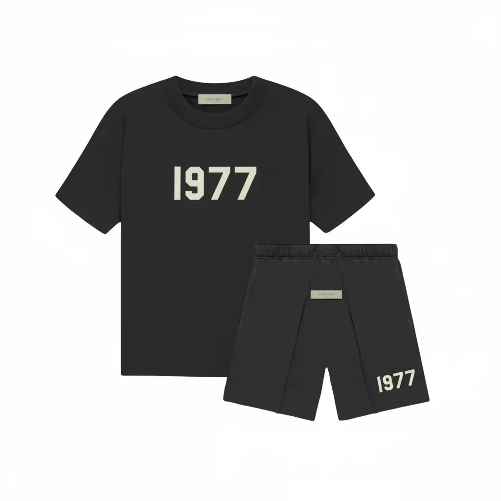 Essentials 1977 Summer Set