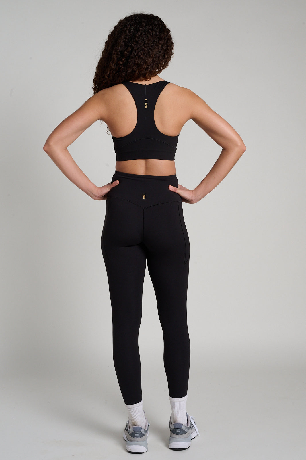 Revive 7/8 Pocket Legging