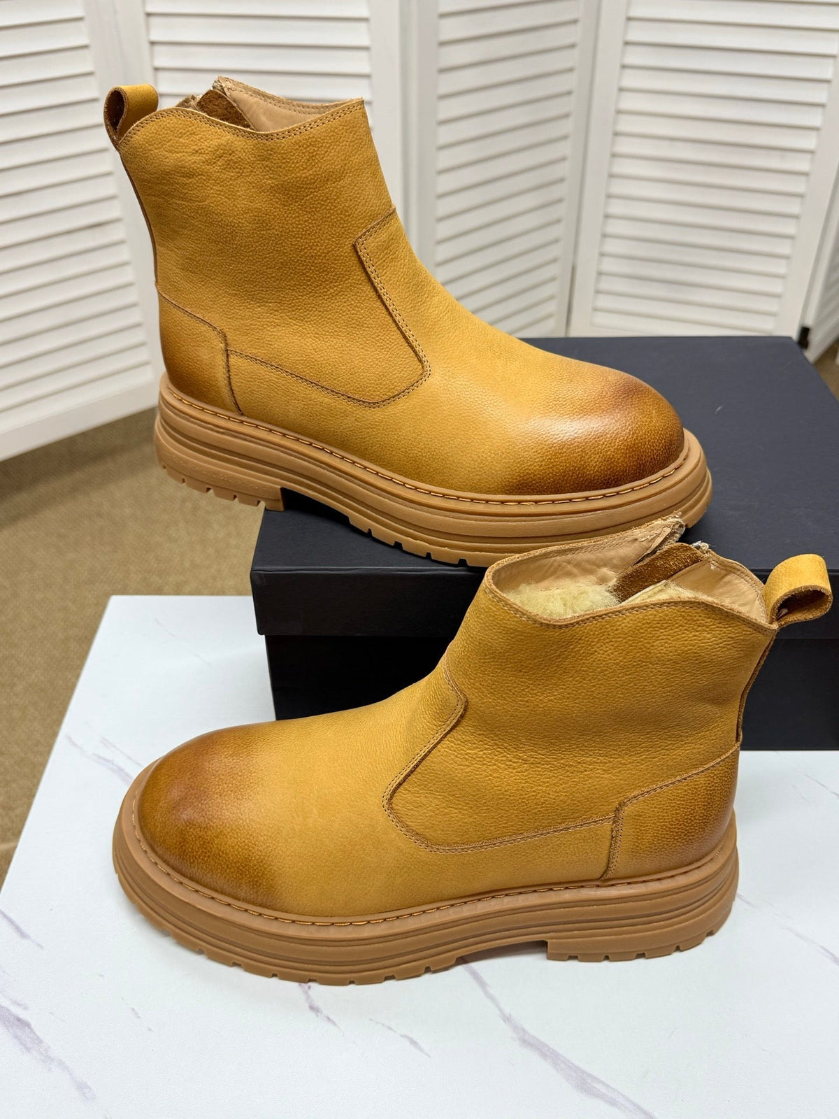 UGG Chestnut Leather Chelsea Boots