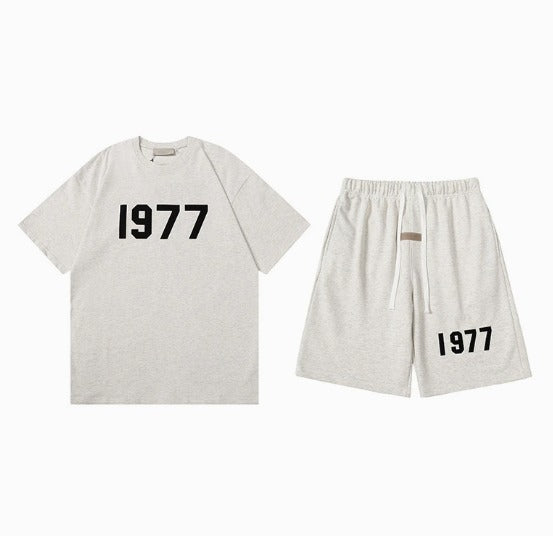 Essentials 1977 Summer Set