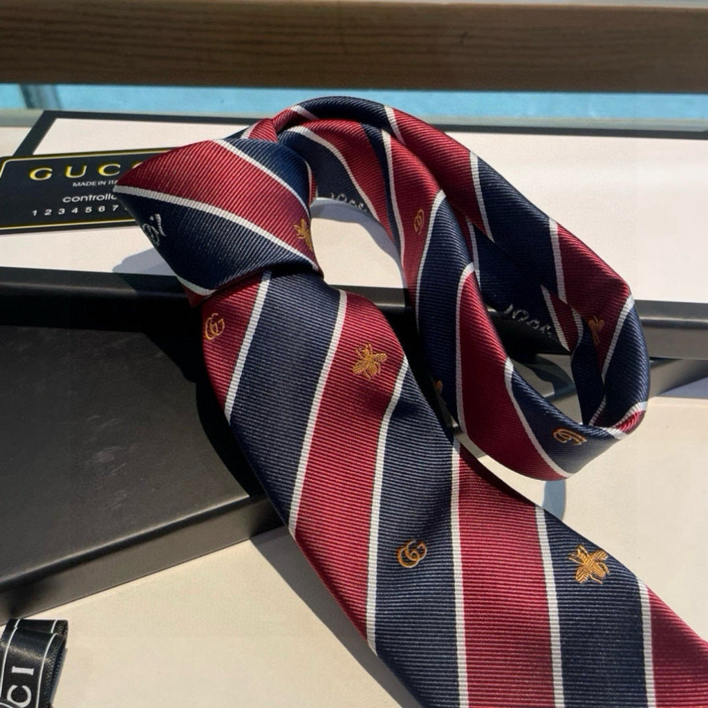 Gucci Men's Bee Silk Tie