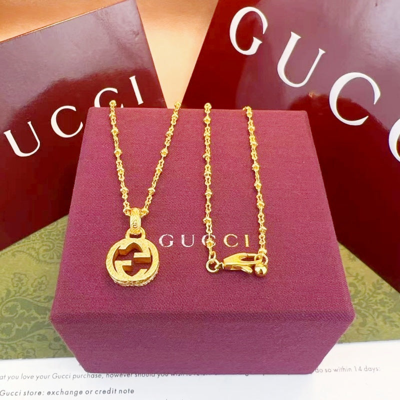 Gucci Patterned Figure 8 Necklace