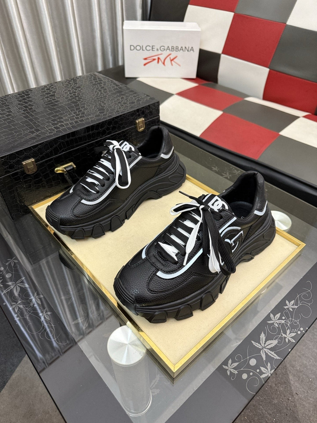 Dolce & Gabbana Black Accent Low-Top Sneakers
