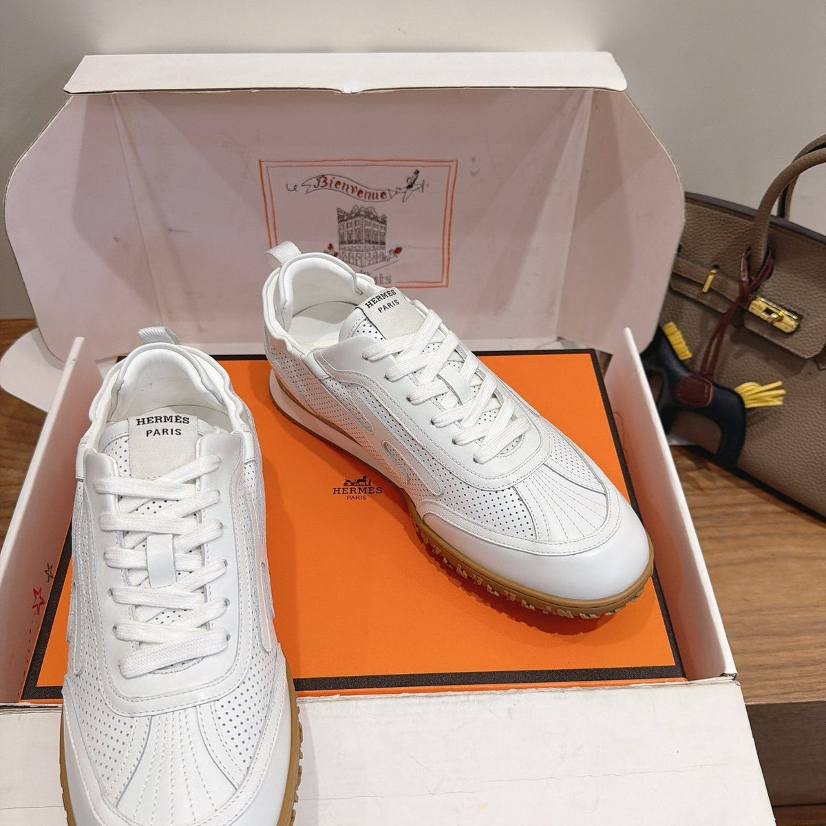 Hermès Contrast-Panel Low-Top Sneakers