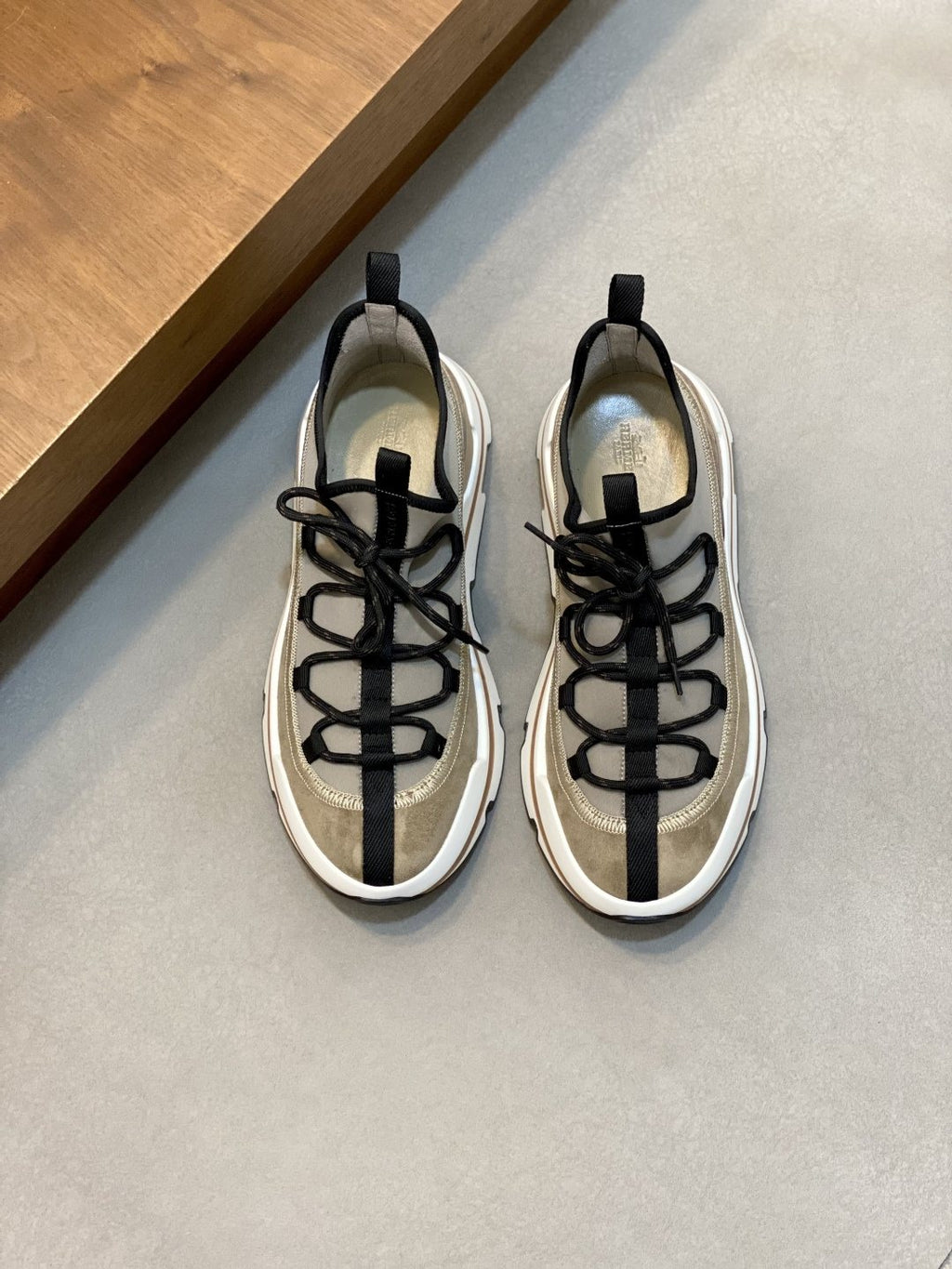 Hermès Men's Bouncing Low-Top Sneakers