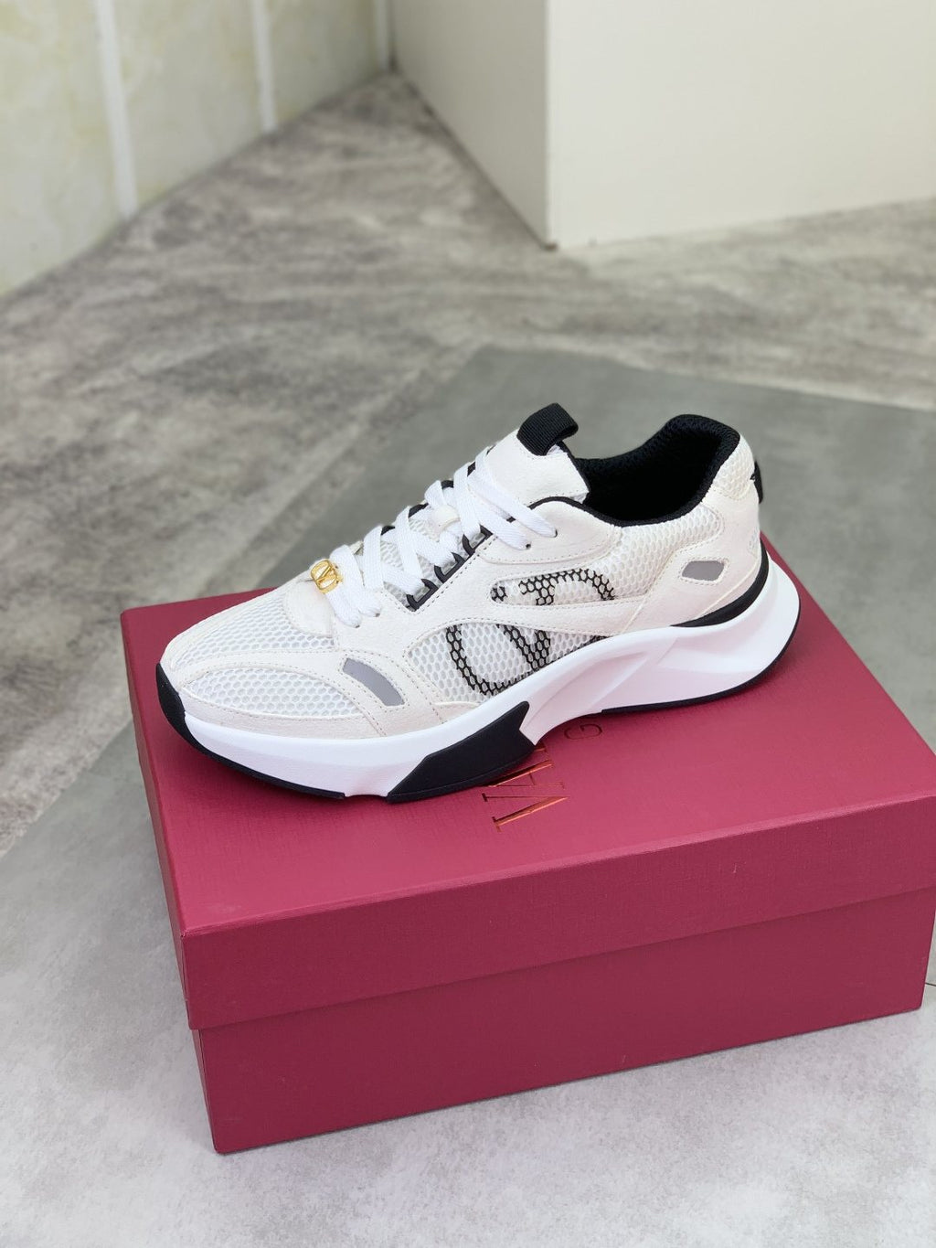 Valentino VLogo Mesh Low-Top Sneakers